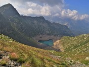 21 Dal sent. 253 vista sul Lago del diavolo in secca